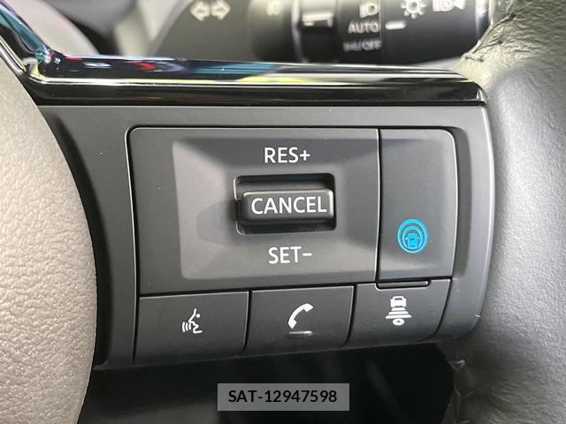 Nissan AURA 2025-11 8285460-2