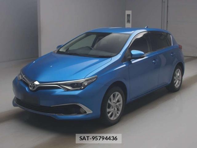 Toyota AURIS 2017-09 8278980-0
