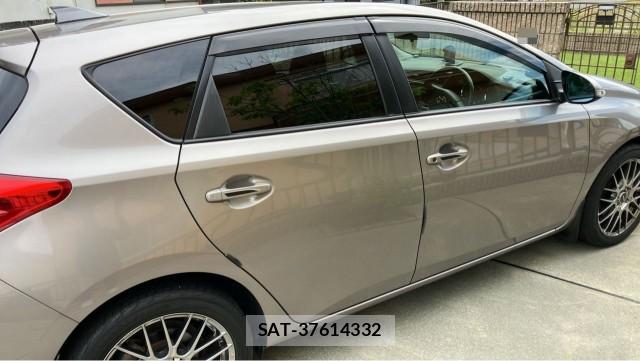 Toyota AURIS 2012-10 8280531-3
