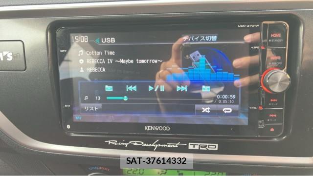 Toyota AURIS 2012-10 8280531-4