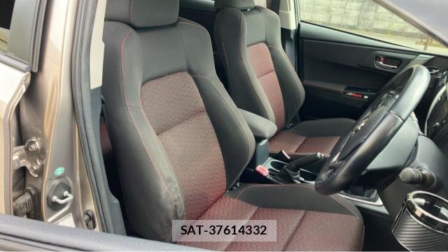 Toyota AURIS 2012-10 8280531-5