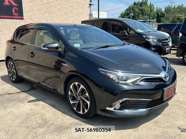 Toyota AURIS 2016-12 8285442-1