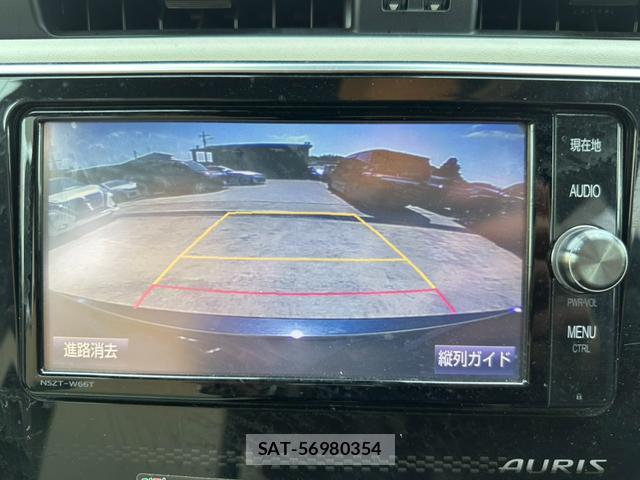 Toyota AURIS 2016-12 8285442-11
