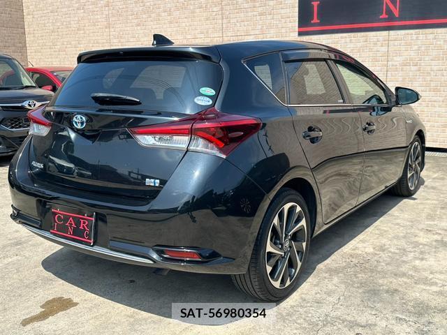 Toyota AURIS 2016-12 8285442-2