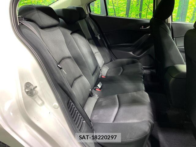 Mazda AXELA HYBRID 2014-11 8279394-10