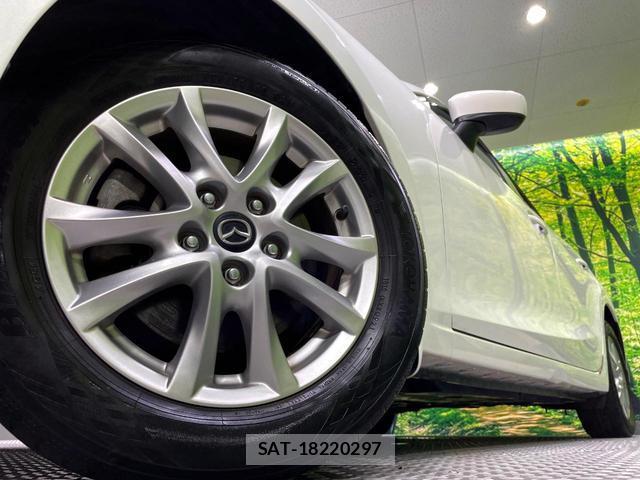 Mazda AXELA HYBRID 2014-11 8279394-14