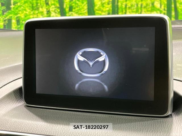 Mazda AXELA HYBRID 2014-11 8279394-2