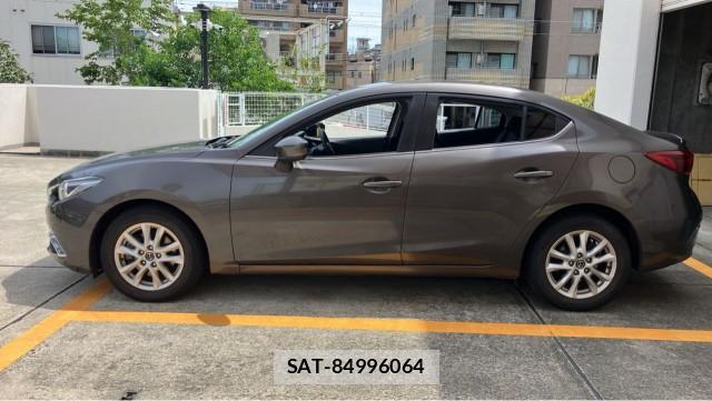 Mazda AXELA HYBRID 2014-06 8281581-10