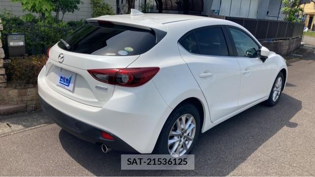Mazda AXELA SPORT 2015-05 8280565-12