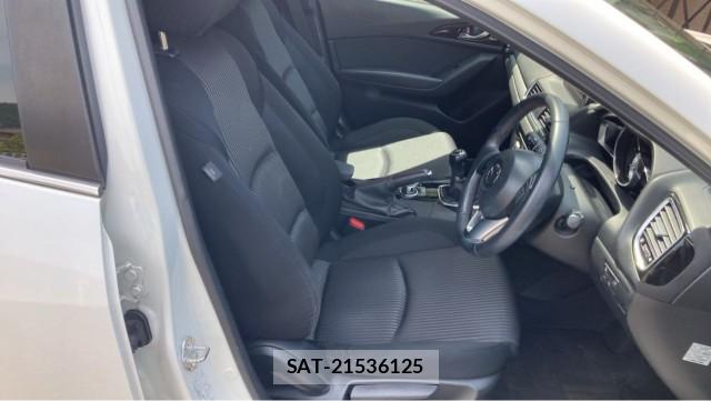 Mazda AXELA SPORT 2015-05 8280565-5