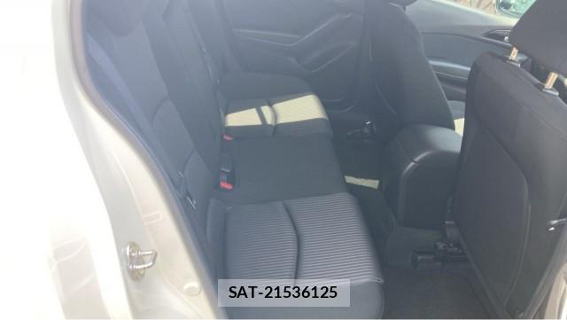 Mazda AXELA SPORT 2015-05 8280565-6