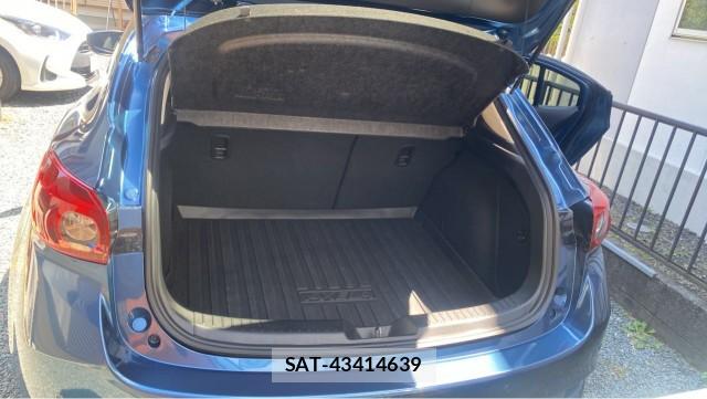 Mazda AXELA SPORT 2016-09 8280609-17