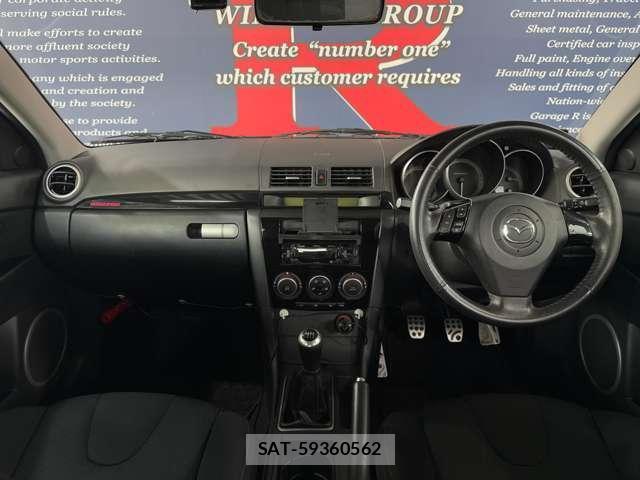 Mazda AXELA SPORT 2008-01 8282579-3