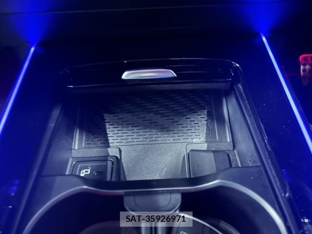 Mercedes Benz B-CLASS 2019-08 8278709-15