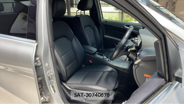 Mercedes Benz B-CLASS 2018-01 8281580-5