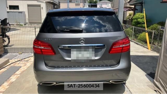 Mercedes Benz B-CLASS 2018-06 8281947-1