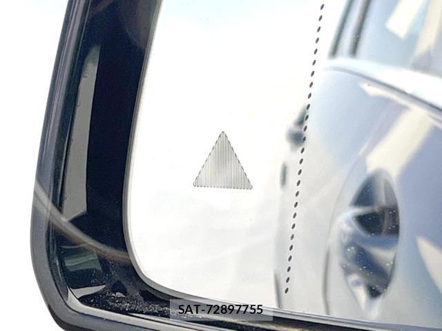 Mercedes Benz B-CLASS 2014-10 8282890-6