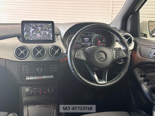 Mercedes Benz B-CLASS 2018-02 8285514-5