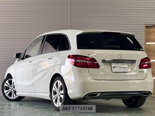 Mercedes Benz B-CLASS 2018-02 8285514-7
