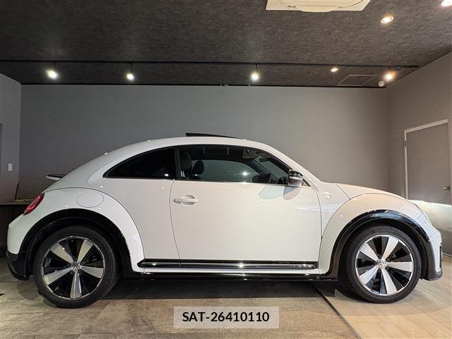 VolksWagen BEETLE 2017-12 8280413-1