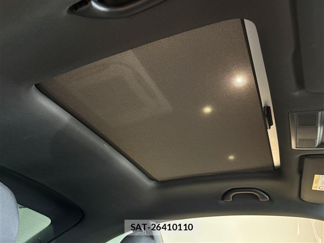 VolksWagen BEETLE 2017-12 8280413-8