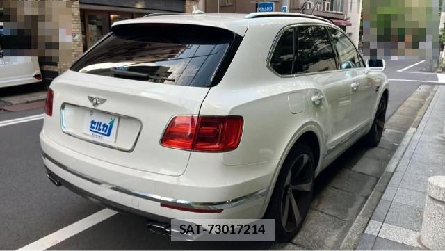 Bentley BENTAYGA 2019-10 8281545-13