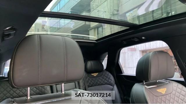 Bentley BENTAYGA 2019-10 8281545-15