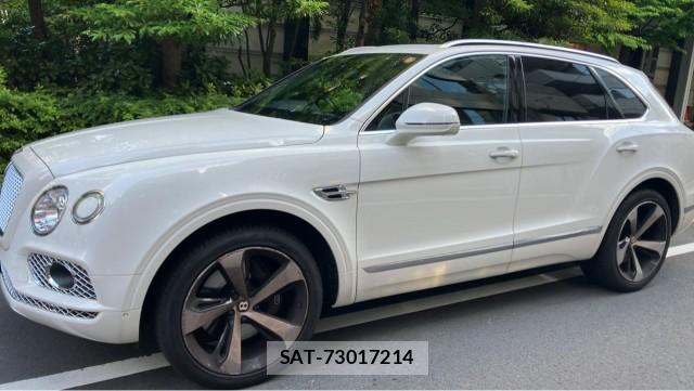 Bentley BENTAYGA 2019-10 8281545-3