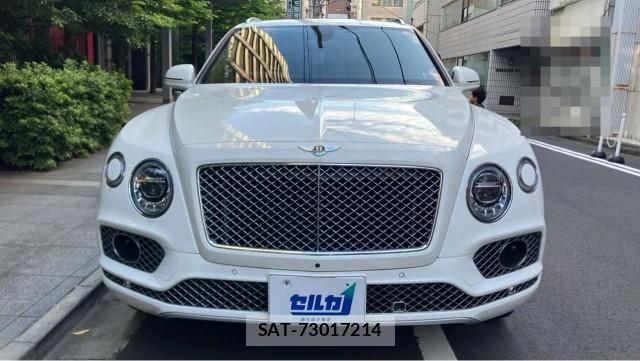 Bentley BENTAYGA 2019-10 8281545-9
