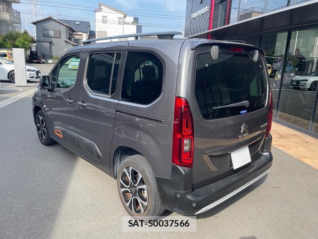 Citroen BERLINGO 2022-06 8277262-10