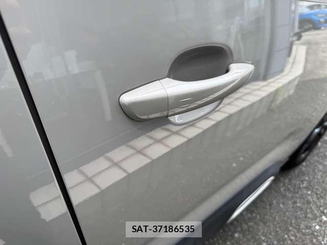 Citroen BERLINGO 2022-02 8283173-4
