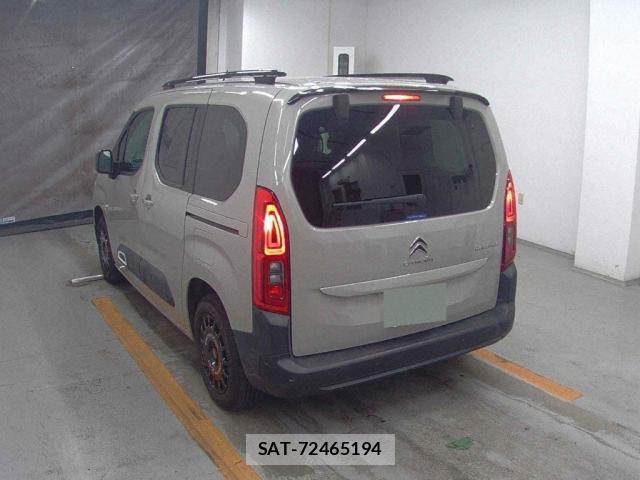 Citroen BERLINGO 2022-11 8284691-5