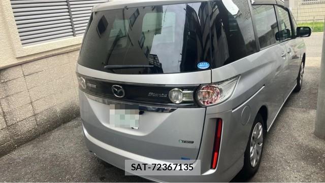 Mazda BIANTE 2010-02 8281458-12