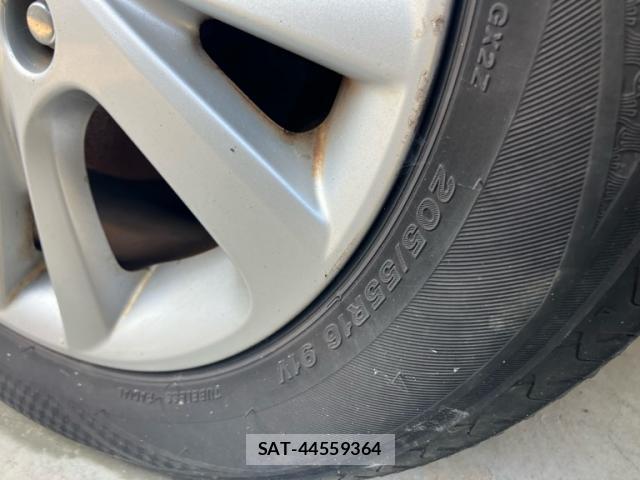 Toyota BLADE 2010-02 8279551-4