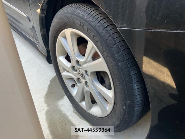 Toyota BLADE 2010-02 8279551-5