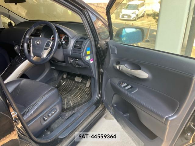 Toyota BLADE 2010-02 8279551-9