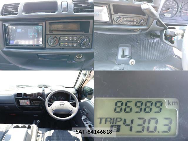 Mazda BONGO VAN 2016-07 8277868-7