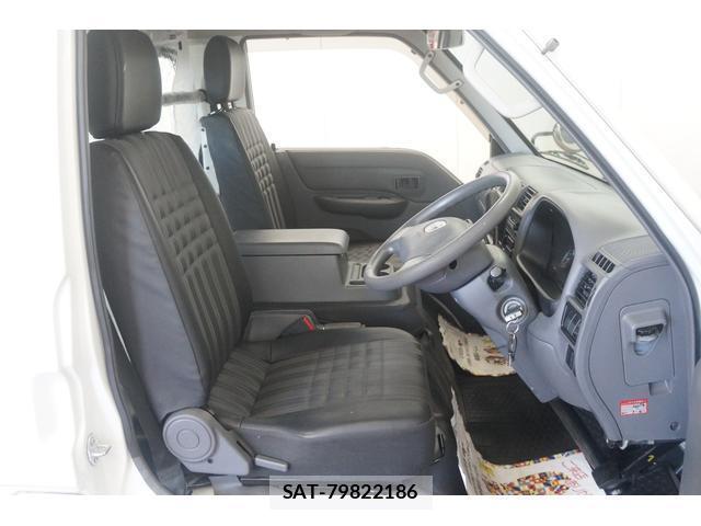 Mazda BONGO VAN 2019-06 8279009-18