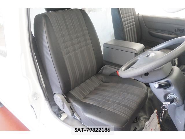 Mazda BONGO VAN 2019-06 8279009-5