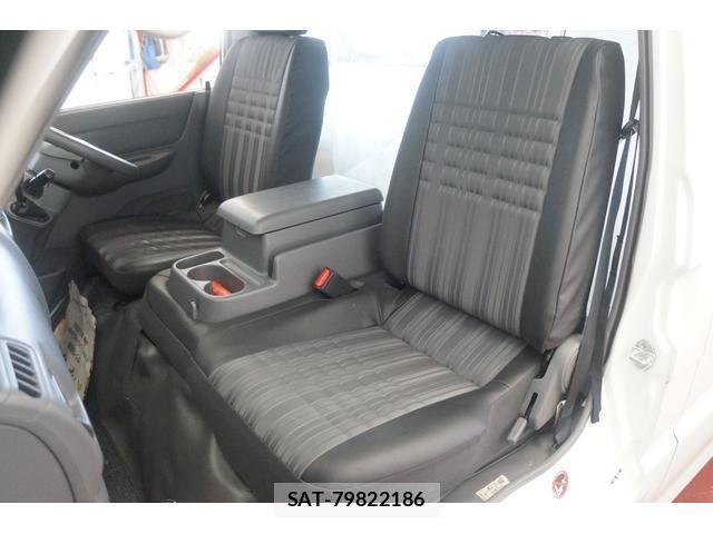 Mazda BONGO VAN 2019-06 8279009-6