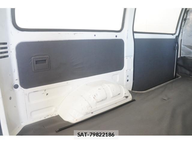 Mazda BONGO VAN 2019-06 8279009-9