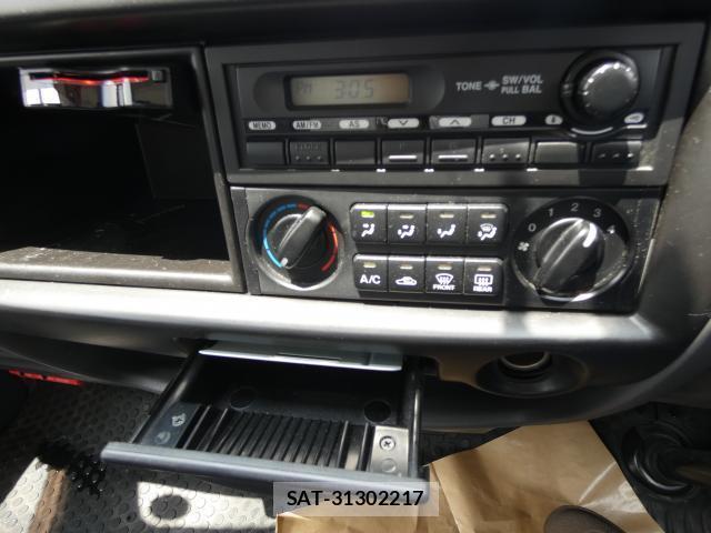 Mazda BONGO VAN 2016 8283626-18