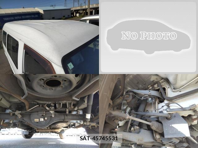 Mazda BONGO VAN 2017-07 8285716-6