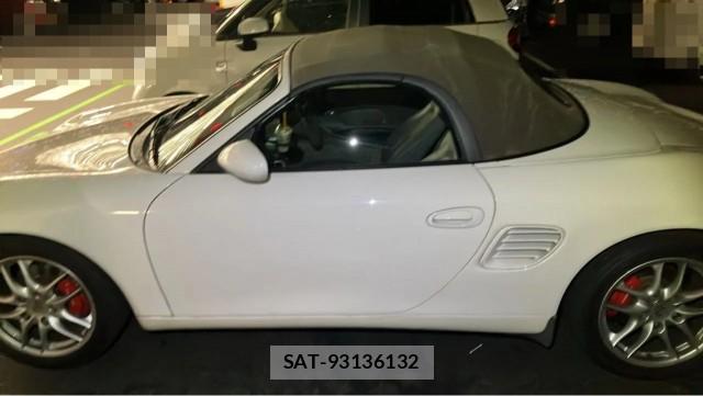 Porsche BOXSTER 2004-05 8281582-10