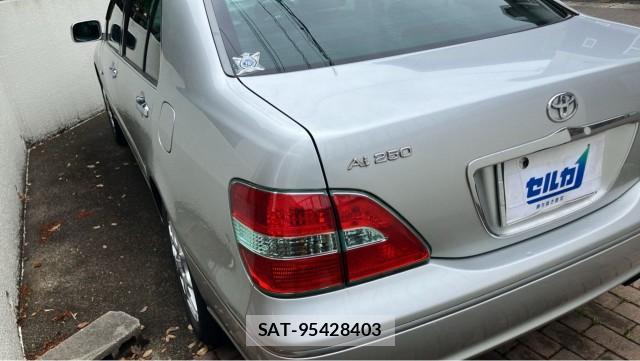 Toyota BREVIS 2001-12 8281070-12