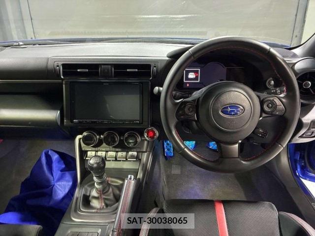 Subaru BRZ 2023-05 8276945-2