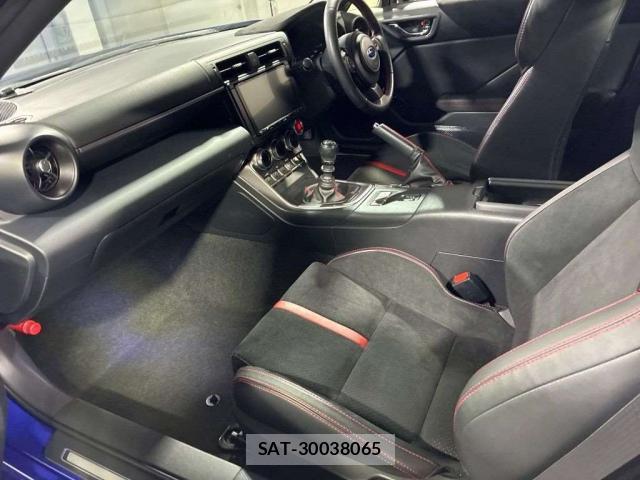 Subaru BRZ 2023-05 8276945-4