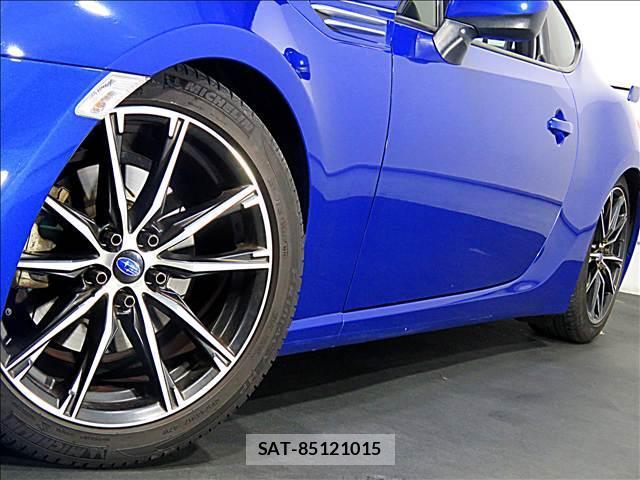 Subaru BRZ 2016-08 8281235-16