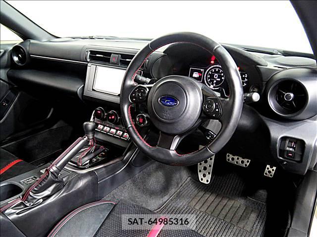 Subaru BRZ 2021-11 8281236-10