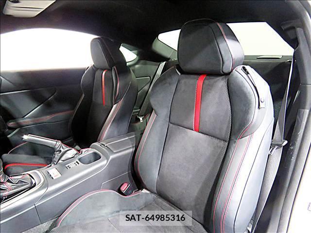 Subaru BRZ 2021-11 8281236-13